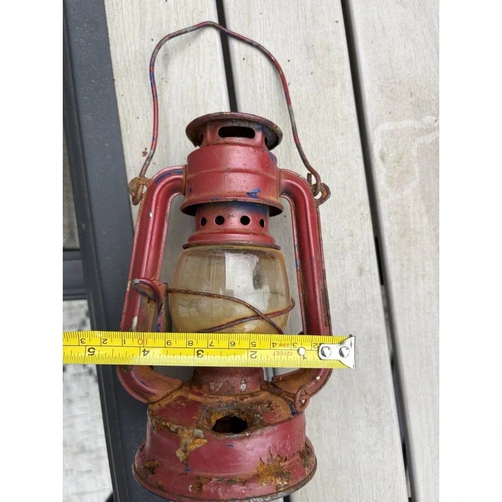 Vintage Wallow Brant Red Kerosene Oil Lantern Lamp 10